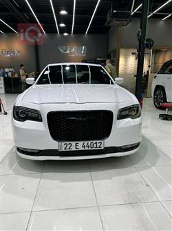 كرايسلر 300